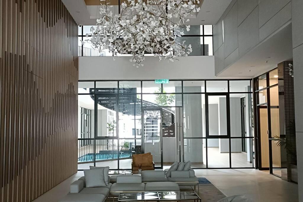 דירות ג'והור בהרו Sky Trees 4 Guests High Floor Smart Tv Garden View A1801 מראה חיצוני תמונה